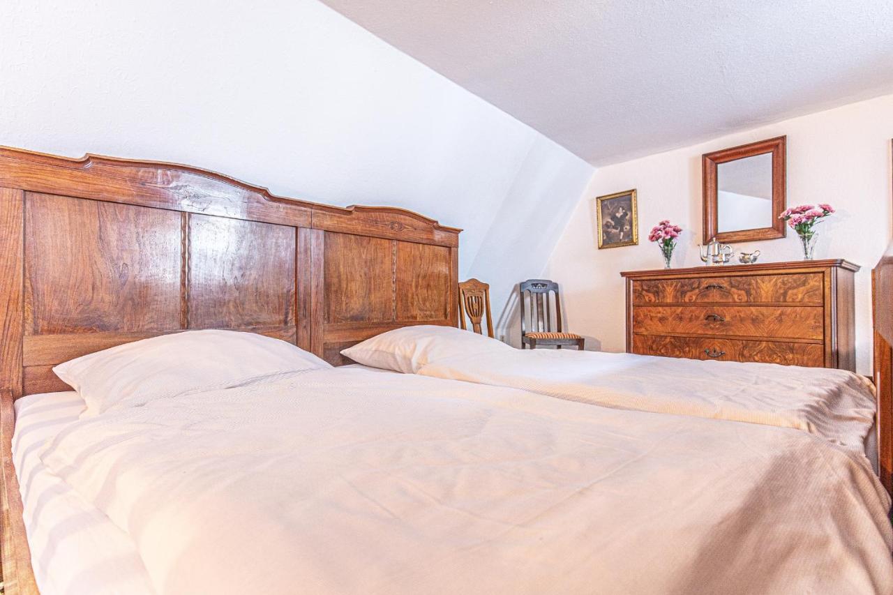 Fewo1846 - Lille Petuhtante II - Elegante Vintage-Wohnung Mit 2 Schlafzimmern Flensburg Bagian luar foto
